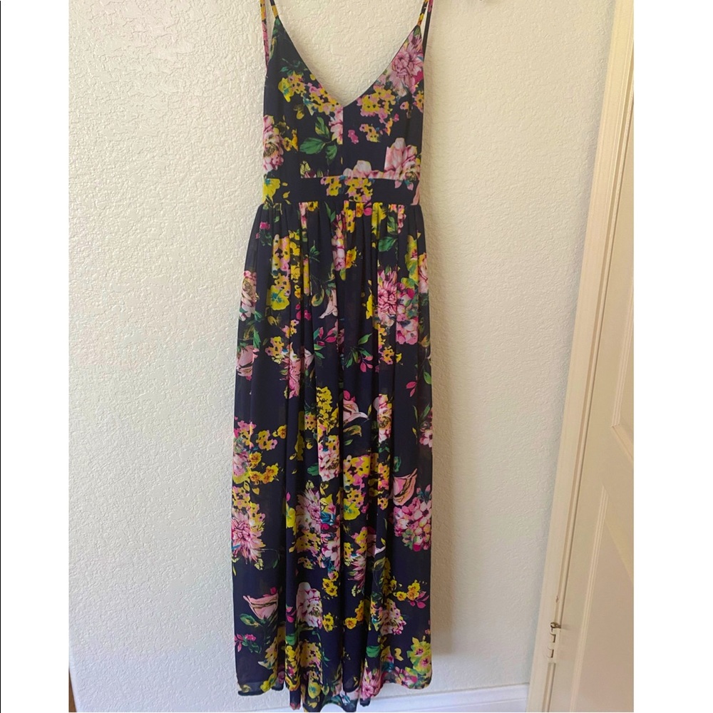 V-Neck/Low Back Floral Navy Maxi Dress